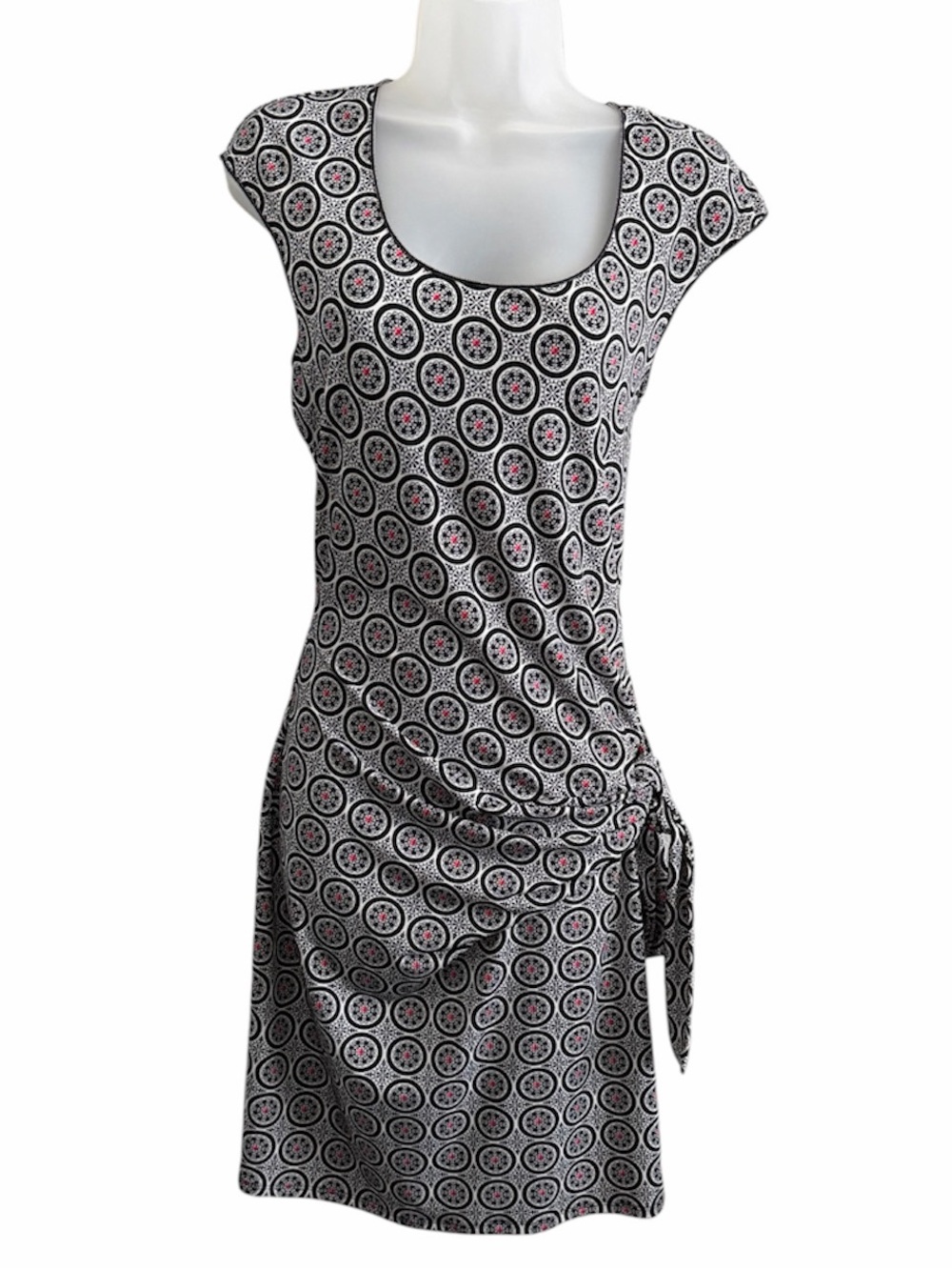 Max Edition Black & White Geometric Print  Midi Sheath Dress